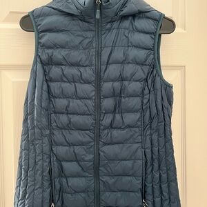32 Degrees Women's Quilted Hooded Vest - Dark Blue